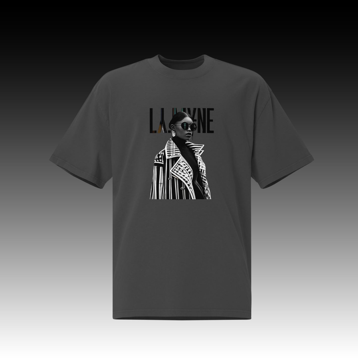 Camiseta extragrande vanguardista