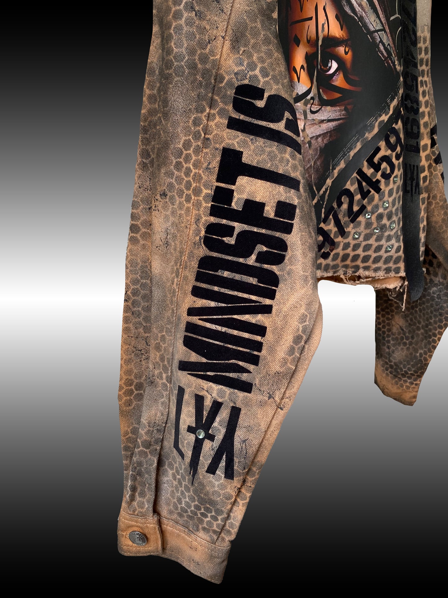 Belleza árabe - chaqueta vaquera